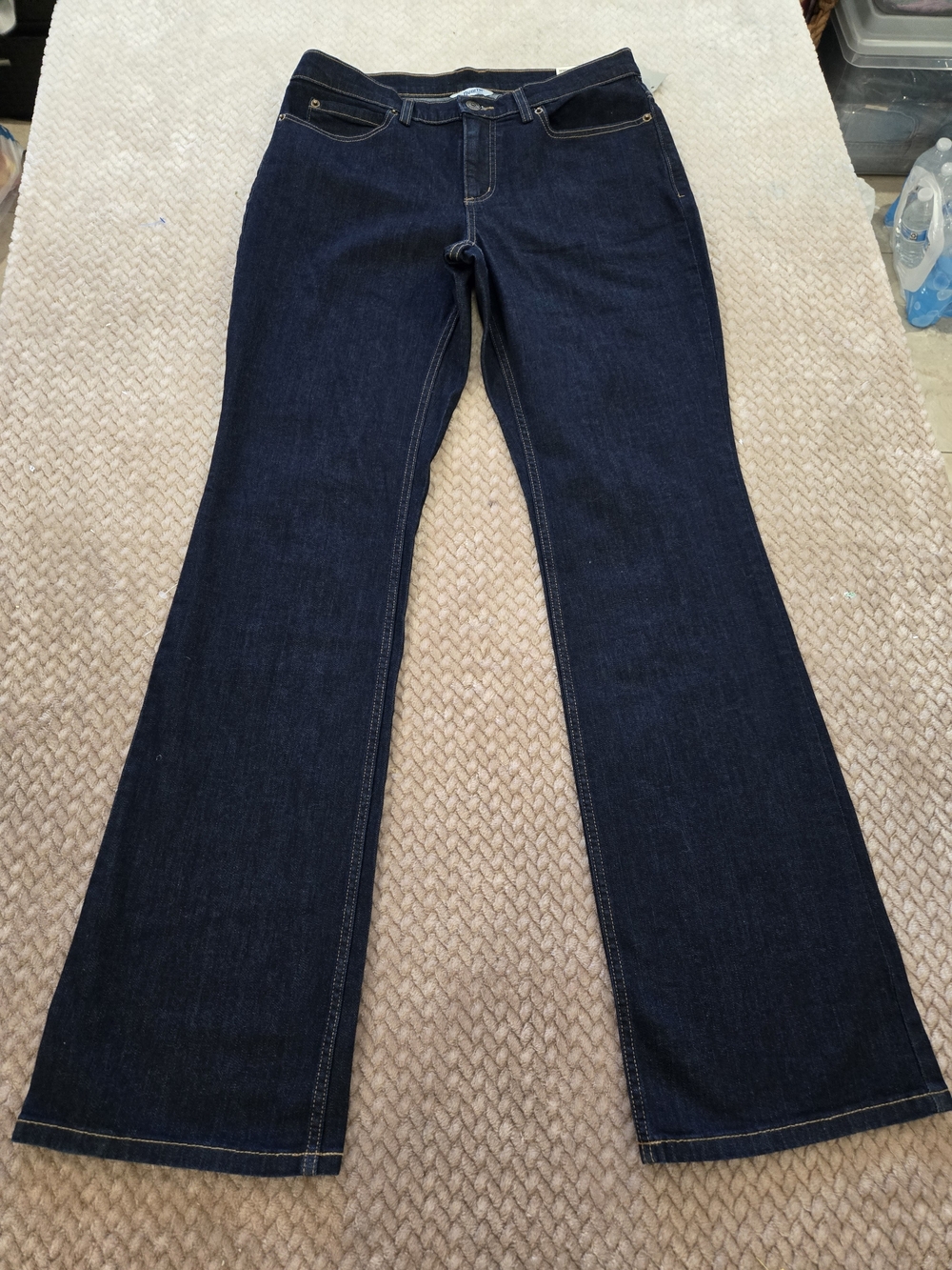NWT Duluth Trading DuluthFlex Mid Rise Bootcut Jeans 10x33 Dark Wash - Picture 3 of 16